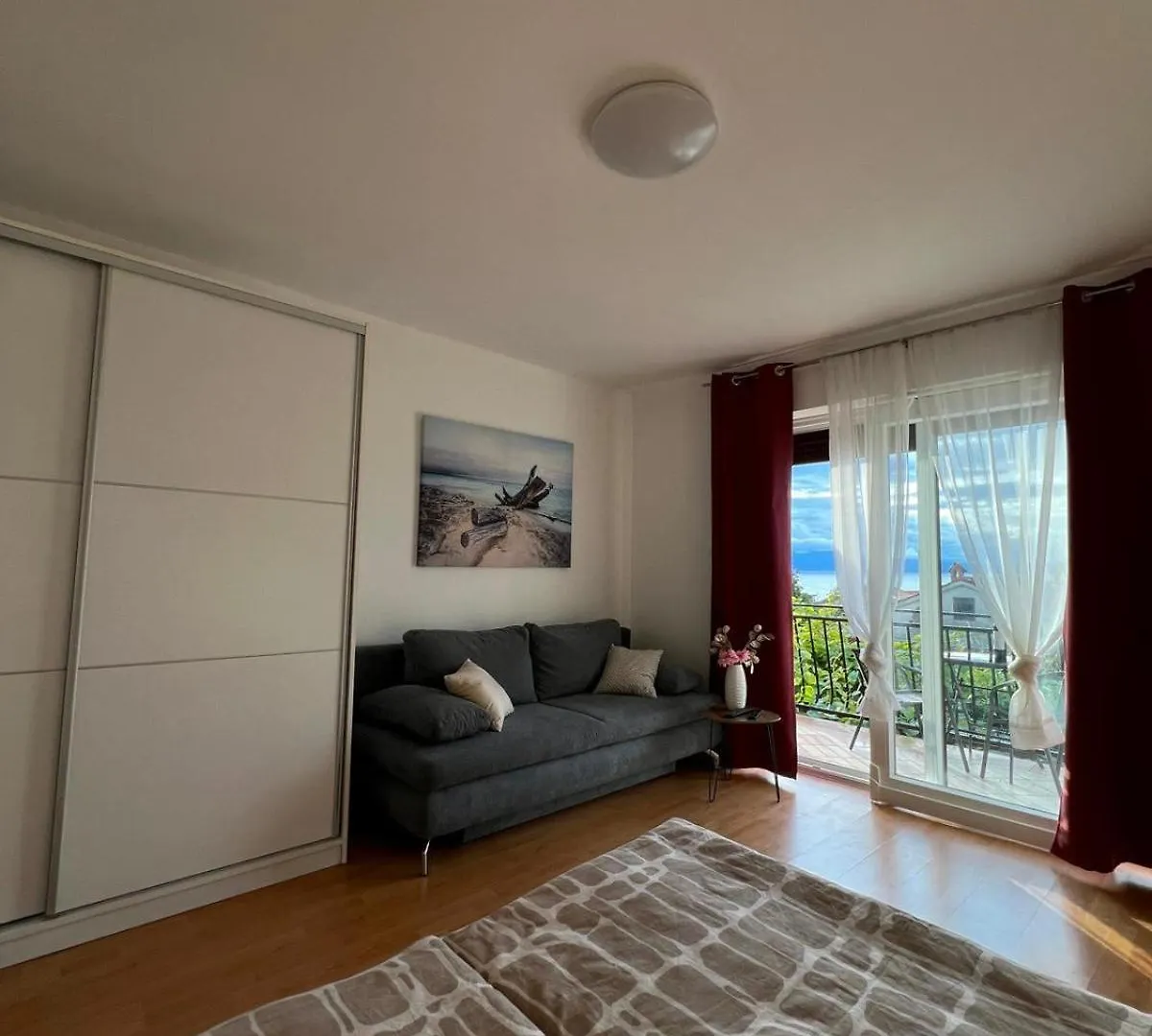 Apartment Apartman Bonaca Njivice Croatia